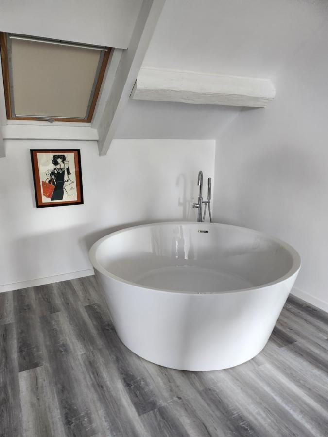 Maison Face A L'Abbaye D'Hautvillers - 2 Bedrooms 2 Bathrooms, Parking Eksteriør billede
