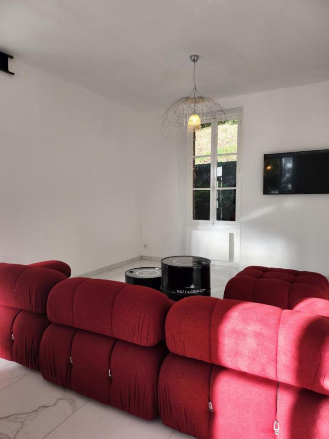 Maison Face A L'Abbaye D'Hautvillers - 2 Bedrooms 2 Bathrooms, Parking Eksteriør billede